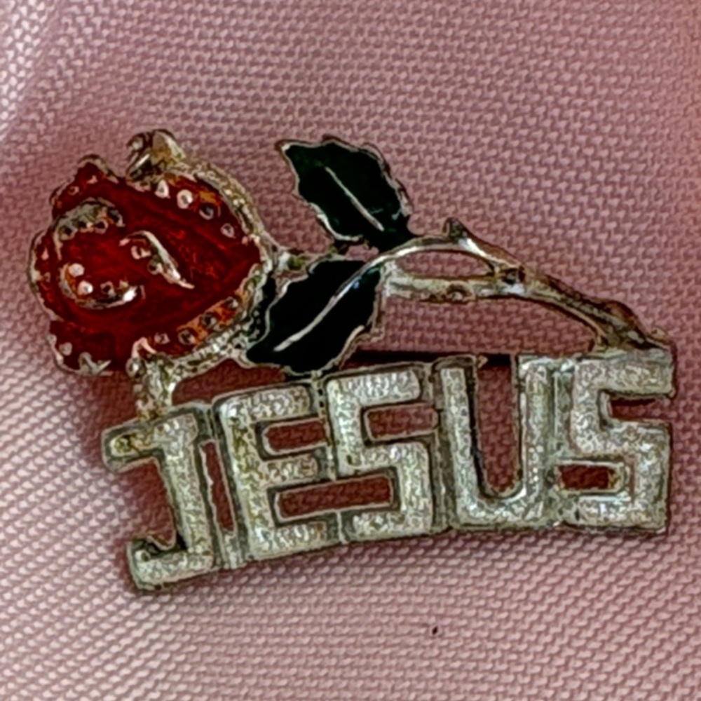 Vintage Gold Tone Enamel Rose Jesus Brooch / Lapel Pin